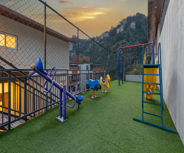 Shimla hotels with parking