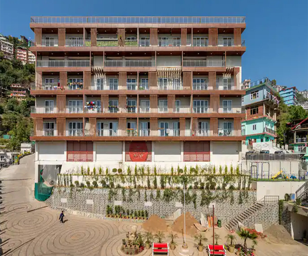 Pet-friendly hotels Shimla