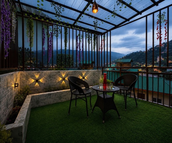 Shimla hotels with parking